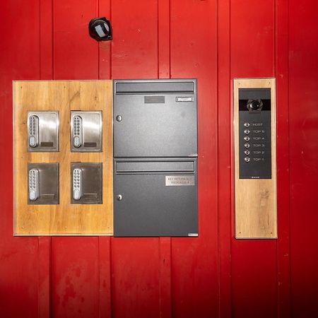 Crimson Cottage Apartments Dornbirn Dış mekan fotoğraf