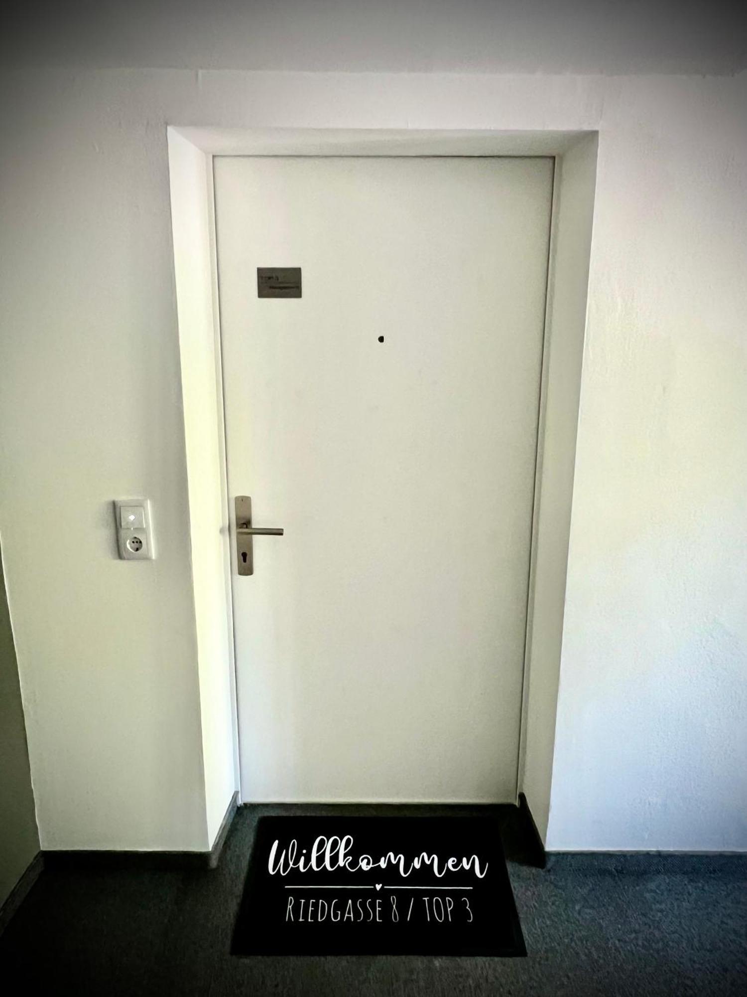 Crimson Cottage Apartments Dornbirn Dış mekan fotoğraf