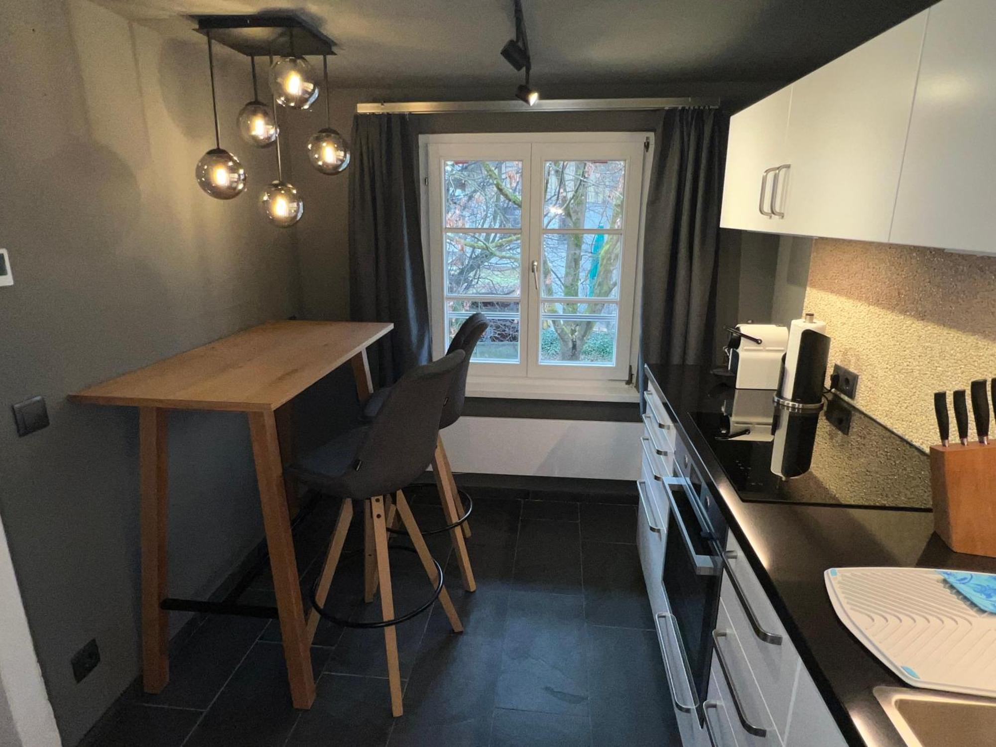 Crimson Cottage Apartments Dornbirn Dış mekan fotoğraf