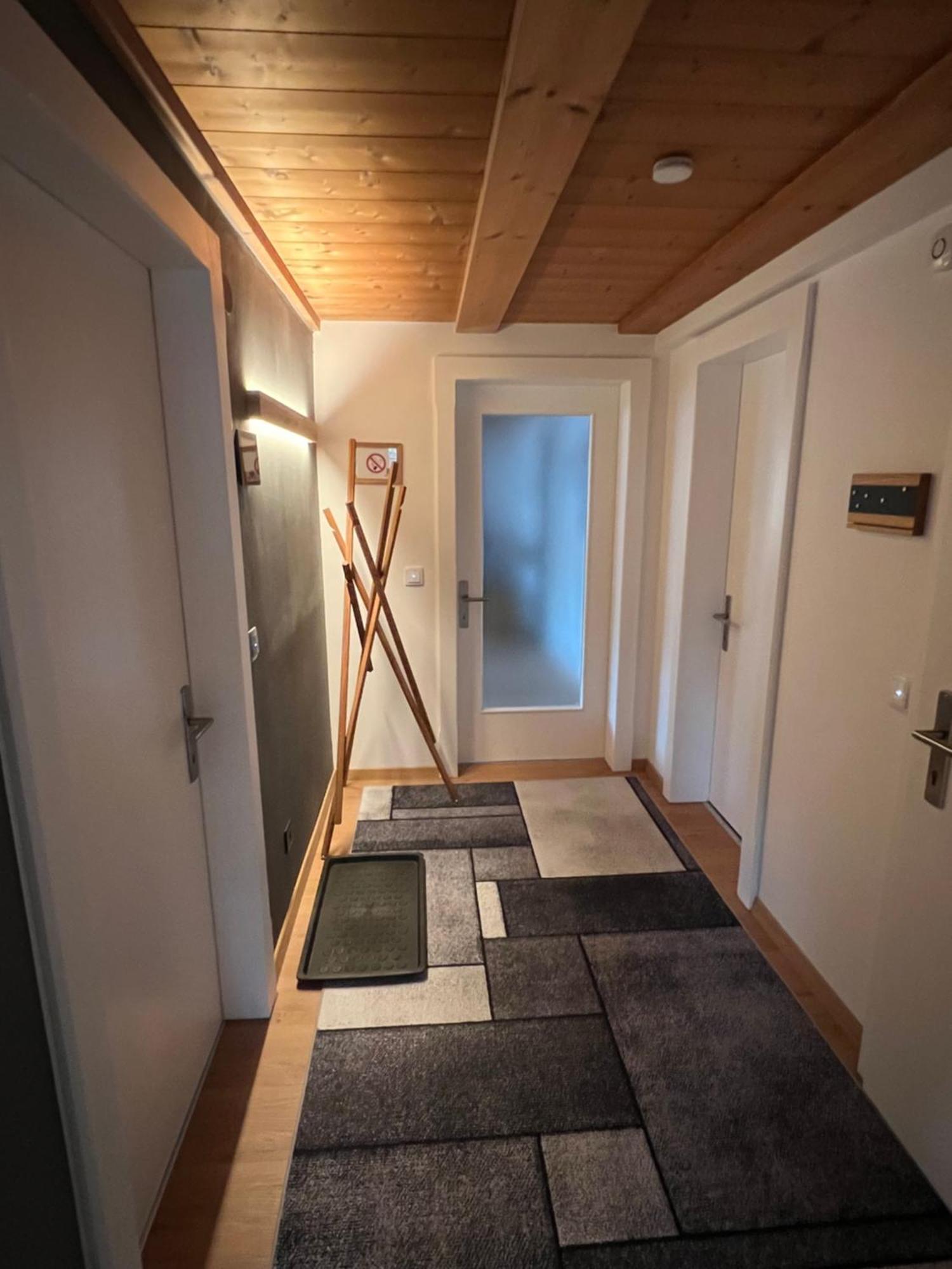Crimson Cottage Apartments Dornbirn Dış mekan fotoğraf